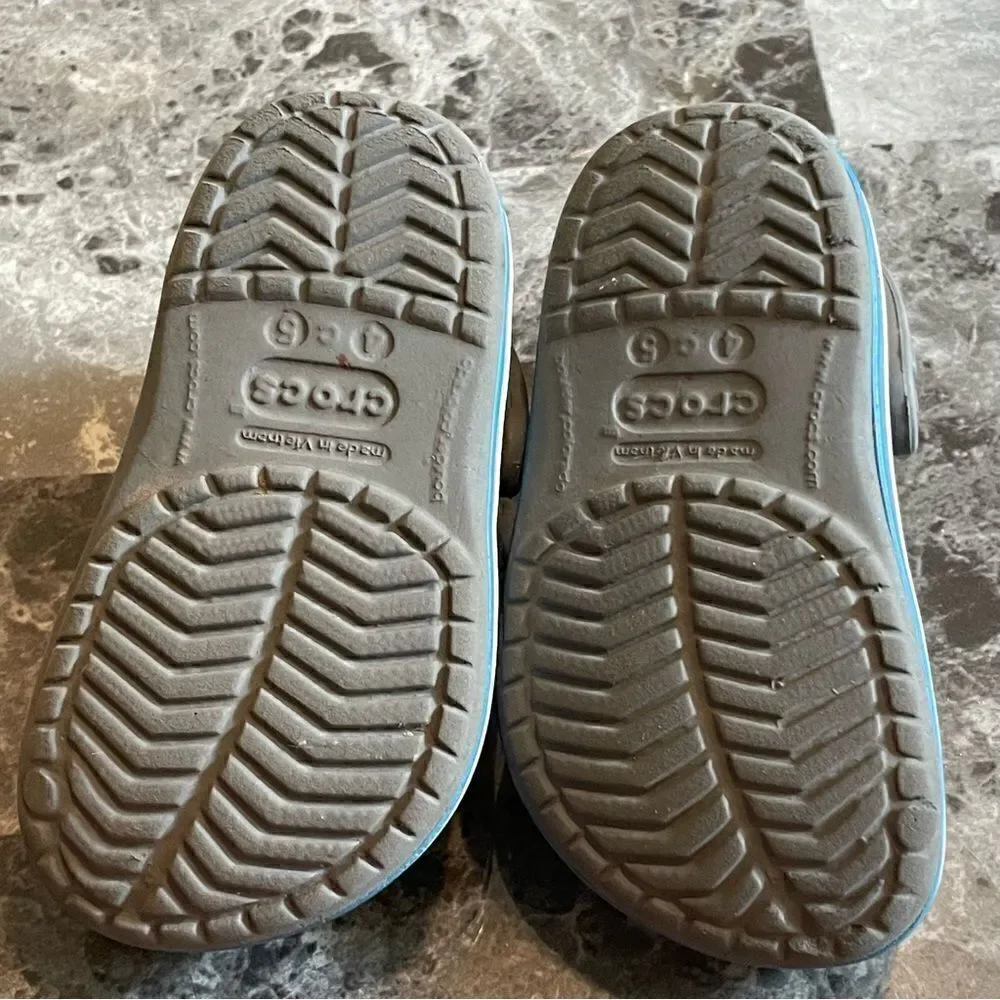 CROCS SHOES